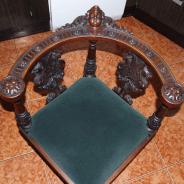 Кресло из масонской Капеллы в Вене. Австрия, XVIII век.
