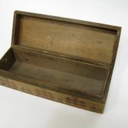 Деревянная коробка-шкатулка