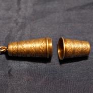 Старинный дорожный набор для шитья (игольница с наперстком) серебряный. XIX век.