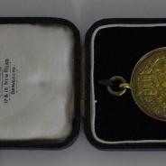 Медаль общества любителей роз, гвоздик и душистого горошка